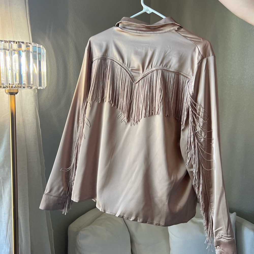 kittenish fringe long sleeve 🌾
